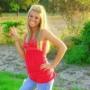 Andrea Barton Photo 23