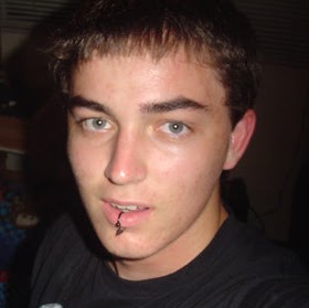 Aaron Stone Photo 40