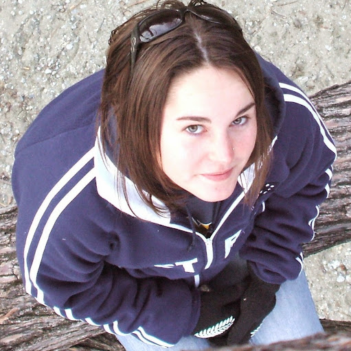 Sarah Ames Photo 17