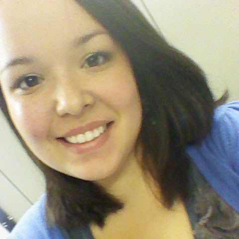 Michelle Quintero Photo 11
