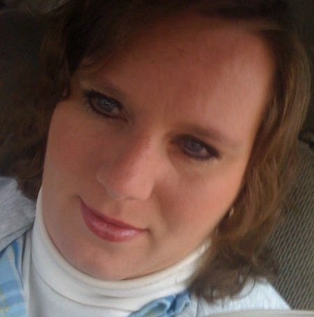 Janice Bell Photo 29