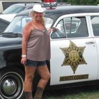 Sandra Lawrence Photo 10