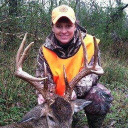 Julie Schuster Photo 21