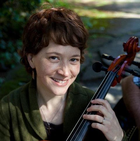 Karen Hollis Photo 5