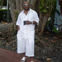 Quincy Cotton Photo 6