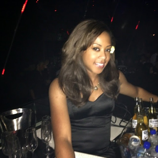 Yolanda Russell Photo 17