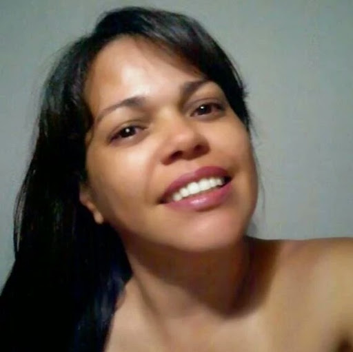 Irene Reyes Photo 28