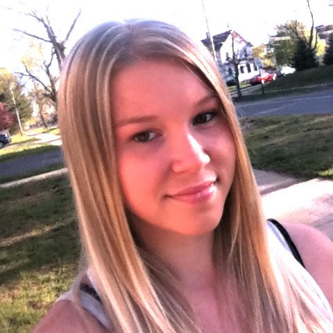 Angelina Brown Photo 34