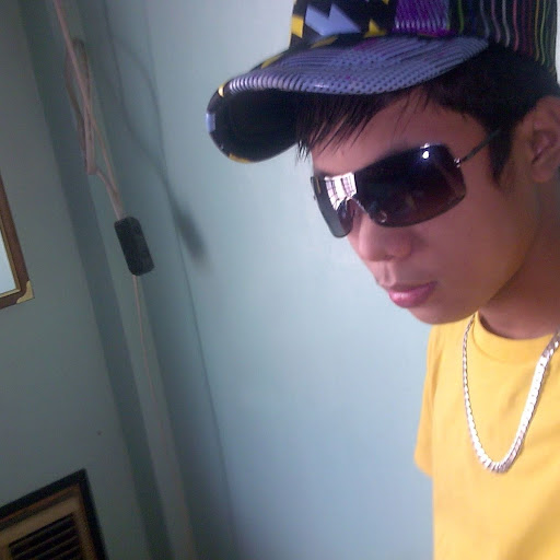 Christian Delarosa Photo 26