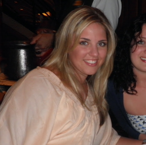 Jennifer Pavone Photo 9