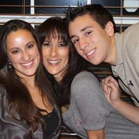Catherine Lopez Photo 21