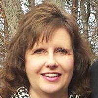 Cindy Oliver Photo 32