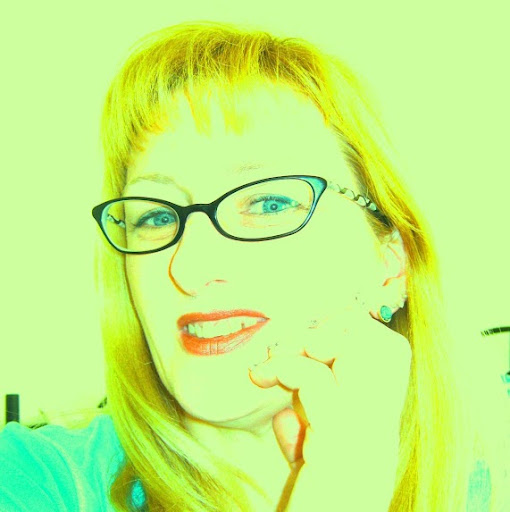 Elizabeth Vickers Photo 9
