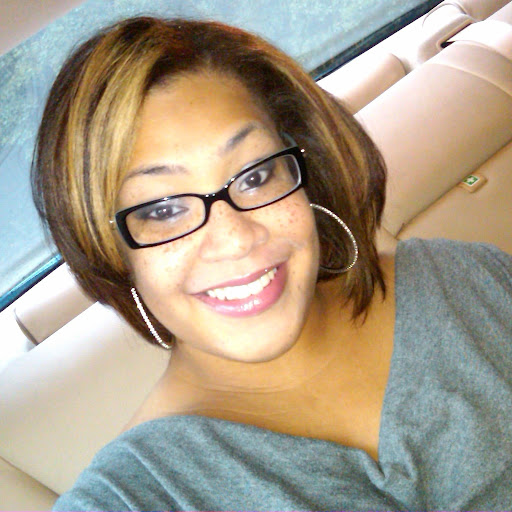 Renee Fowler Photo 11
