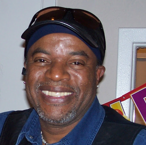 Larry Stevenson Photo 29