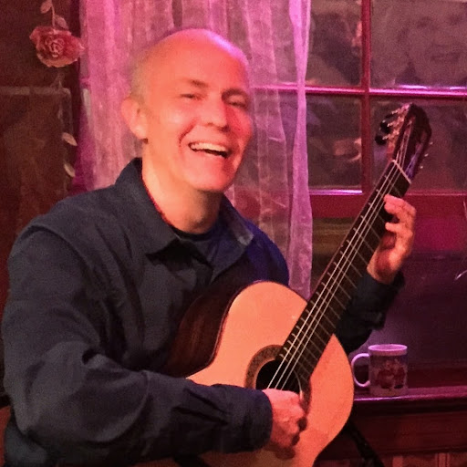 Jeffrey Ashton Photo 15