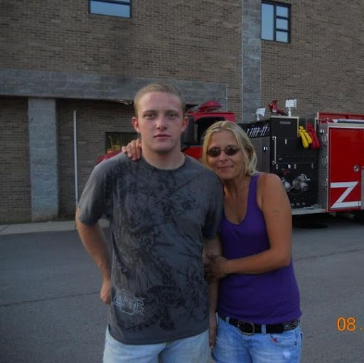 Justin Mckinney Photo 31