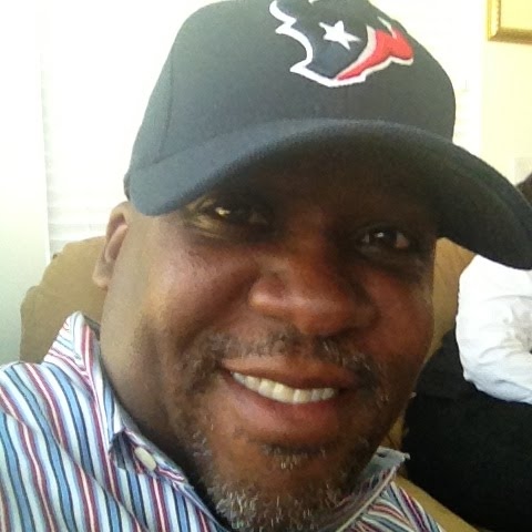Derrick James Photo 16