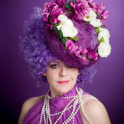 Elizabeth Beard Photo 35