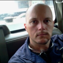 Timothy Shelton Photo 44