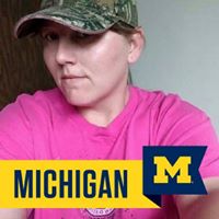 Elizabeth Luttrell Photo 11