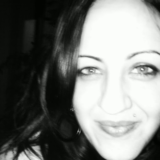 Sandy Serrano Photo 29