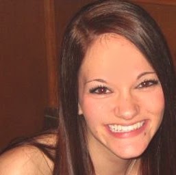 Robyn Dexter Photo 10