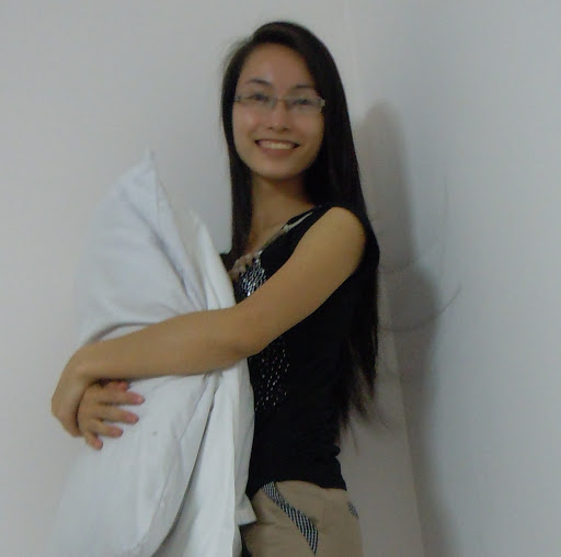 Thuy Ho Photo 37