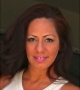 Kelly Freeman Photo 4