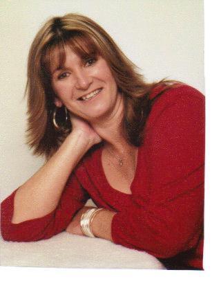 Sandra Hayes Photo 26