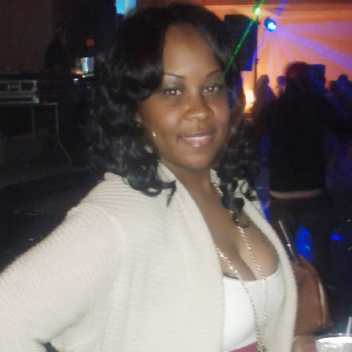 Erica Cooper Photo 12