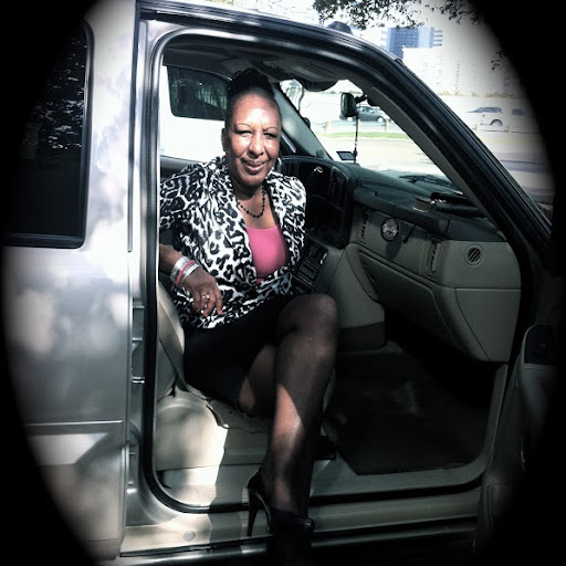 Jeanette White Photo 31