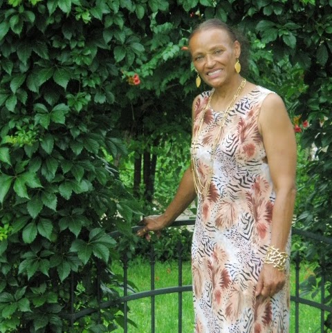 Donna Colbert Photo 16