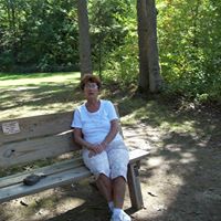 Arlene Ward Photo 10