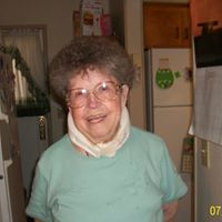 Elizabeth Varner Photo 17