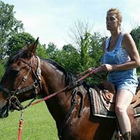 Renee Hubbard Photo 15