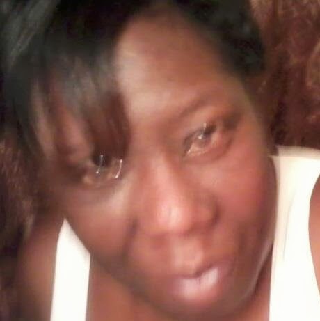 Linda Burks Photo 31