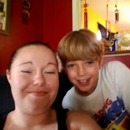 Holly Mckee Photo 27