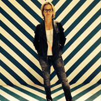 Caroline Grossman Photo 7
