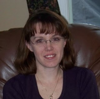 Lorie Ellis Photo 18
