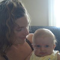 Sara Snyder Photo 34