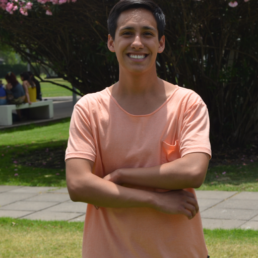 Arturo Salinas Photo 32