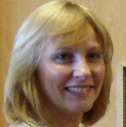 Angela Mack Photo 3