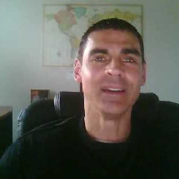 Johnny Collins Photo 7