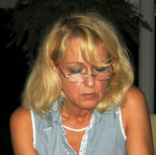 Brenda Bell Photo 24