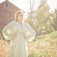 Christina Ackerman Photo 34