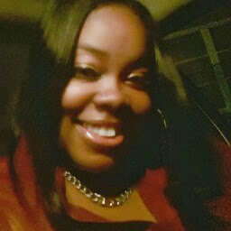 Tanisha Harris Photo 23
