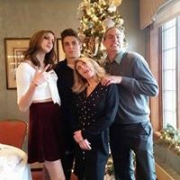 Angela Spencer Photo 17