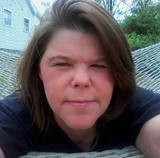 Beth Sanders Photo 3