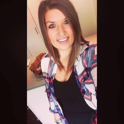 Allyson Walter Photo 6